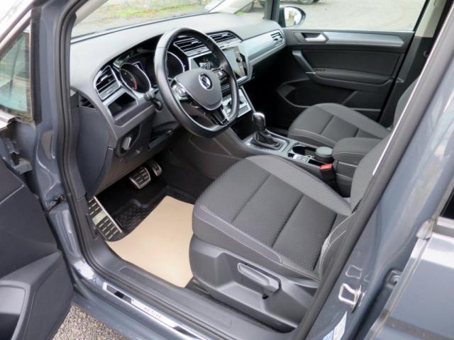 Volkswagen Touran image 5