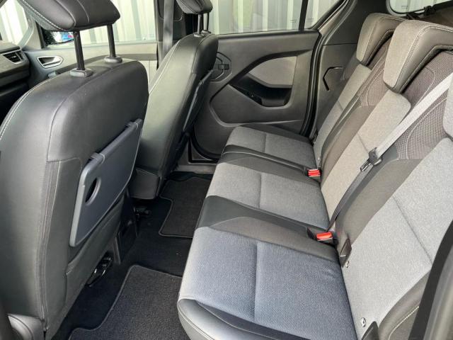 Renault Kangoo image 9