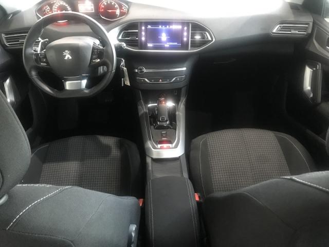 Peugeot 308 image 7