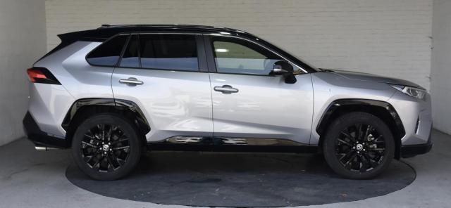 Rav4 image 1