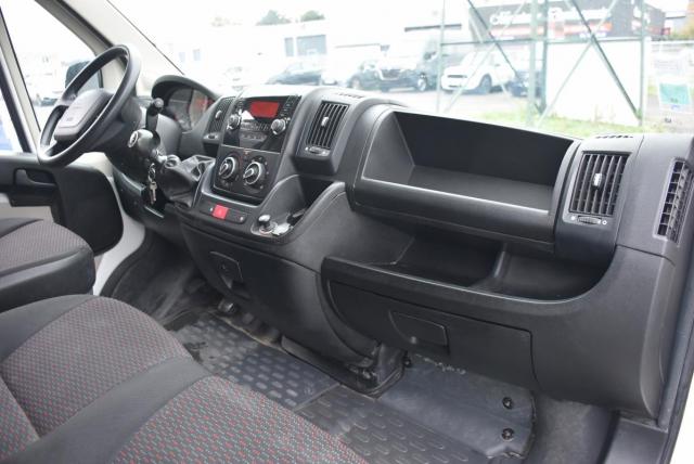 Peugeot Boxer image 3