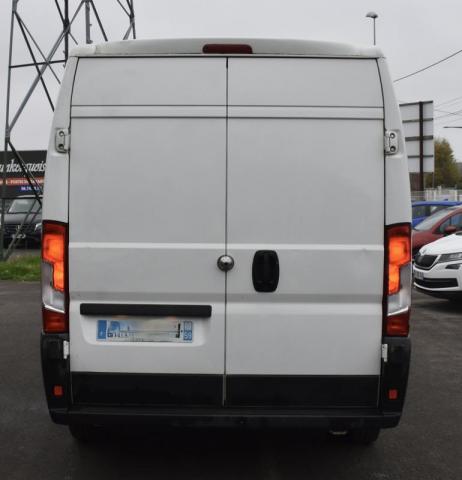 Peugeot Boxer image 8
