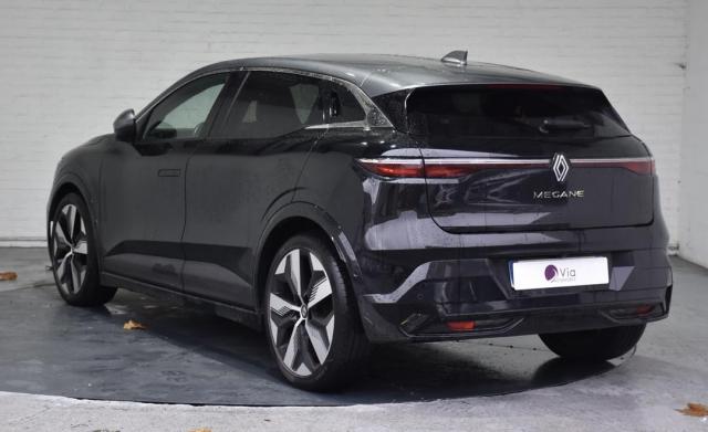 Renault Mégane E-Tech image 1