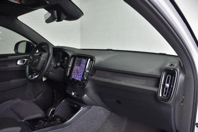 Volvo C40 image 1