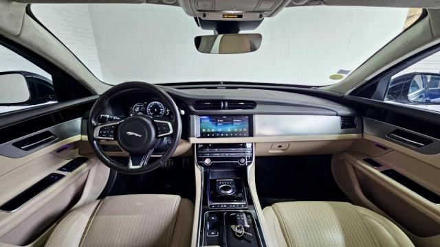 Jaguar Xf image 3