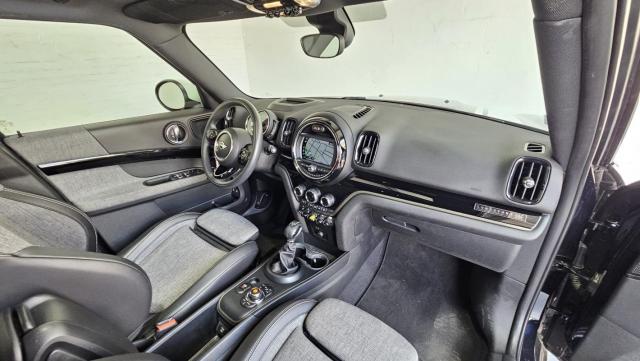 Mini Countryman image 5
