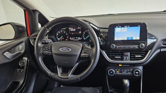Ford Fiesta image 7