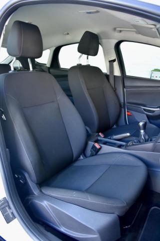 Ford Focus image 2