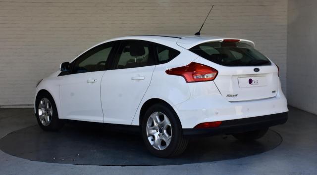 Ford Focus image 3