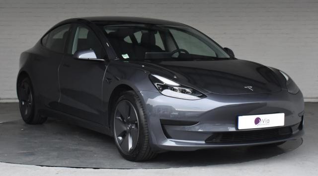 Tesla Model 3 image 4