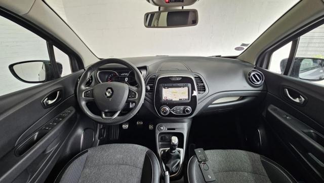 Renault Captur image 1
