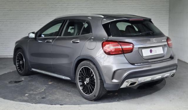 Mercedes Benz Gla image 9