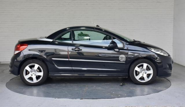 Peugeot 207 Cc image 2