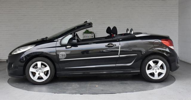 Peugeot 207 Cc image 9