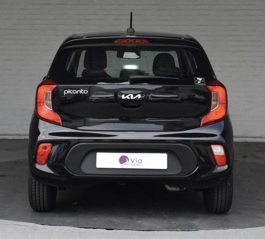 Kia Picanto image 2