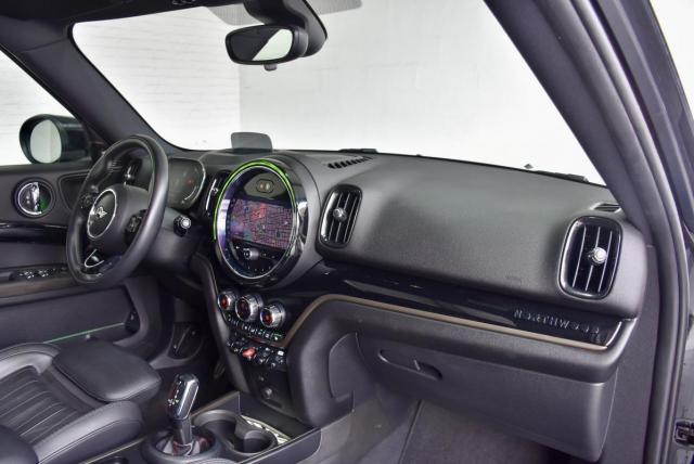 Mini Countryman image 7
