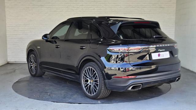 Porsche Cayenne image 6