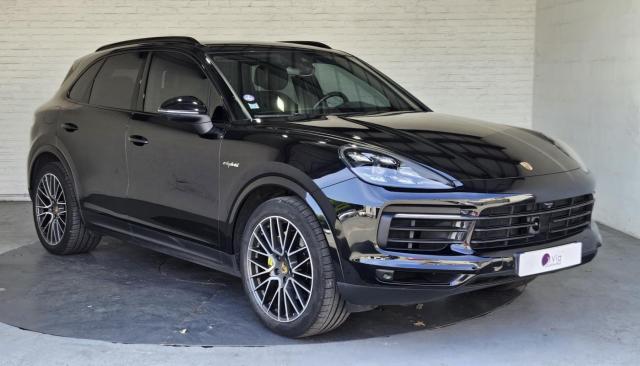 Porsche Cayenne image 2