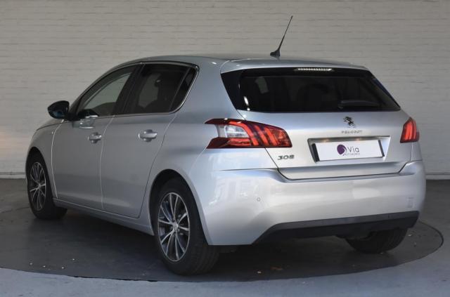 Peugeot 308 image 2
