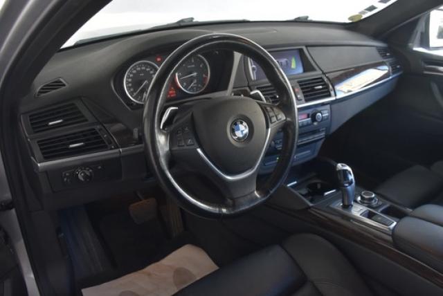 Bmw X6 image 3