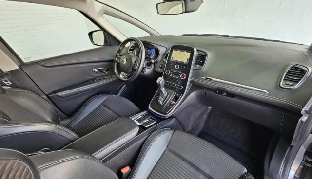 Renault Grand Scénic image 8