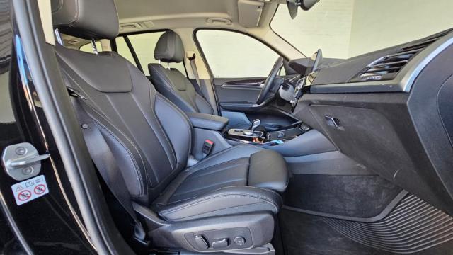 Bmw X3 image 8