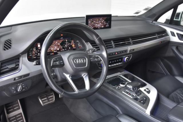 Audi Q7 image 9