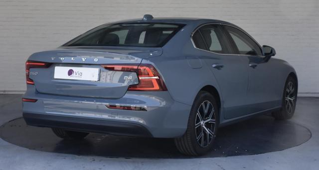 Volvo S60 image 6