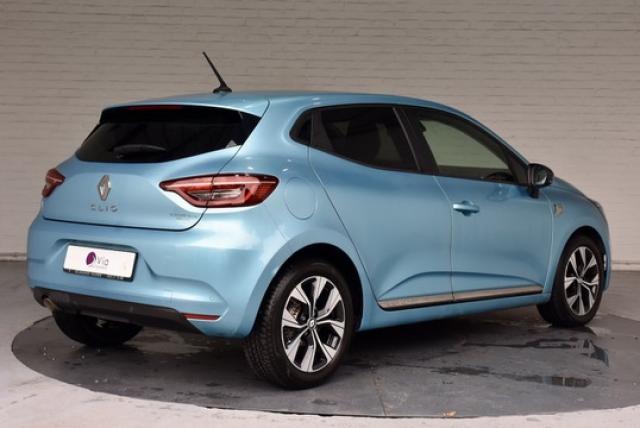 Renault Clio image 8