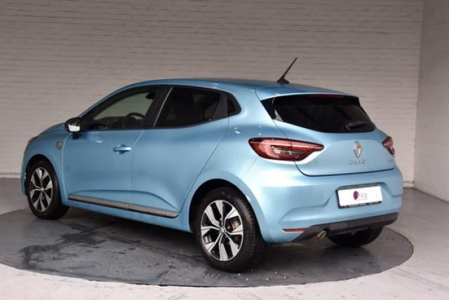 Renault Clio image 2