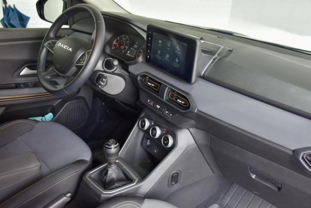 Dacia Jogger image 9