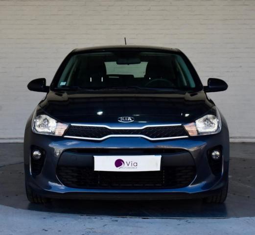 Kia Rio image 5