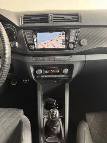 Skoda Fabia image 9