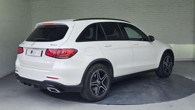 Mercedes Benz Glc image 2