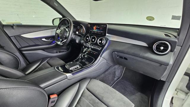 Mercedes Benz Glc image 8