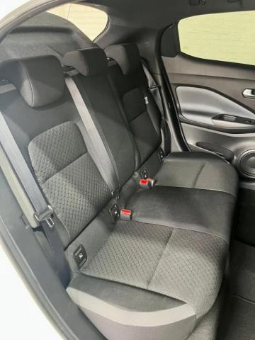 Nissan Juke image 3