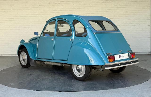 Citroen 2 Cv image 3