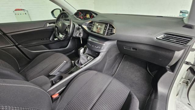 Peugeot 308 Sw image 8