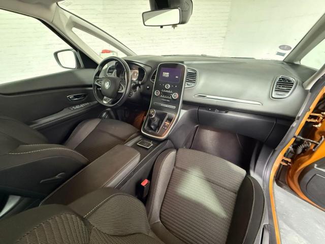 Renault Scénic image 4