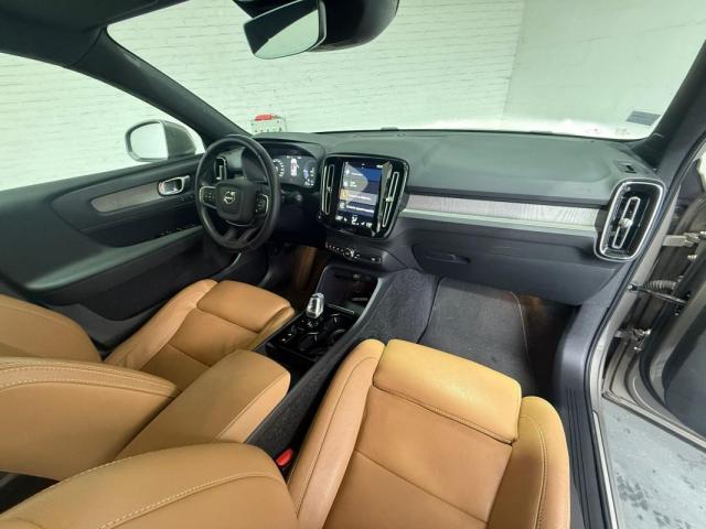Volvo Xc40 image 4