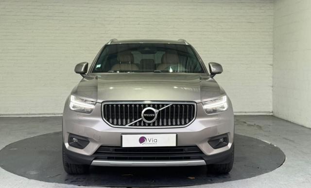 Volvo Xc40 image 2