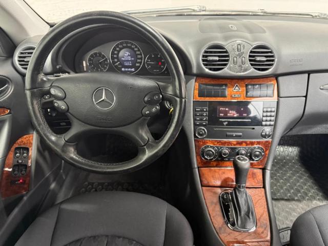 Mercedes Benz Classe Clk image 8