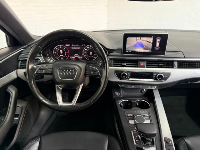 Audi A4 Allroad image 1