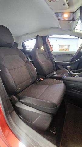 Renault Clio image 9