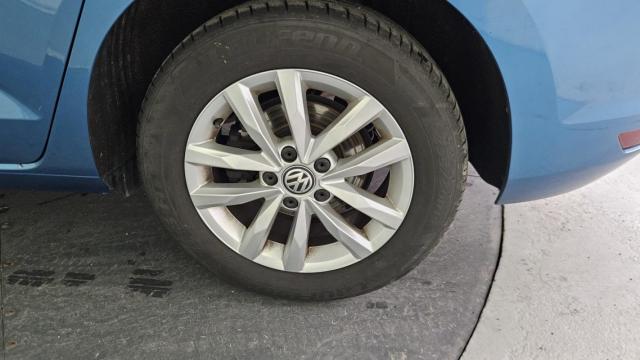 Volkswagen Touran image 2