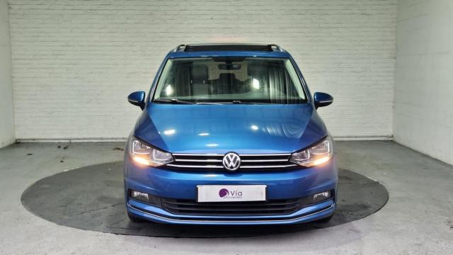 Volkswagen Touran image 1