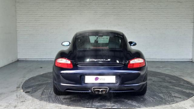 Porsche Cayman image 1