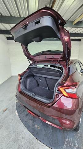 Nissan Micra image 5