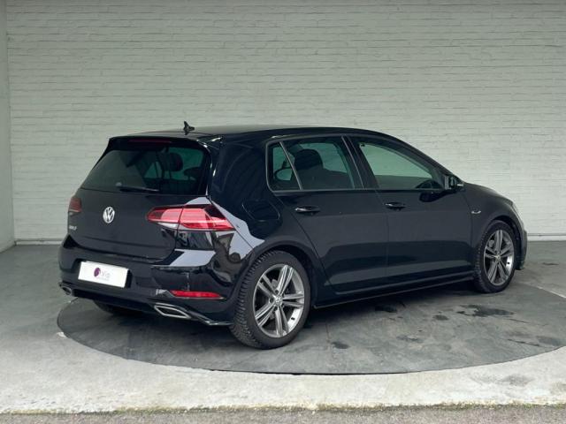 Volkswagen Golf image 5