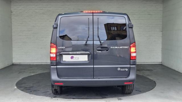 Mercedes Benz Vito Mixto image 9